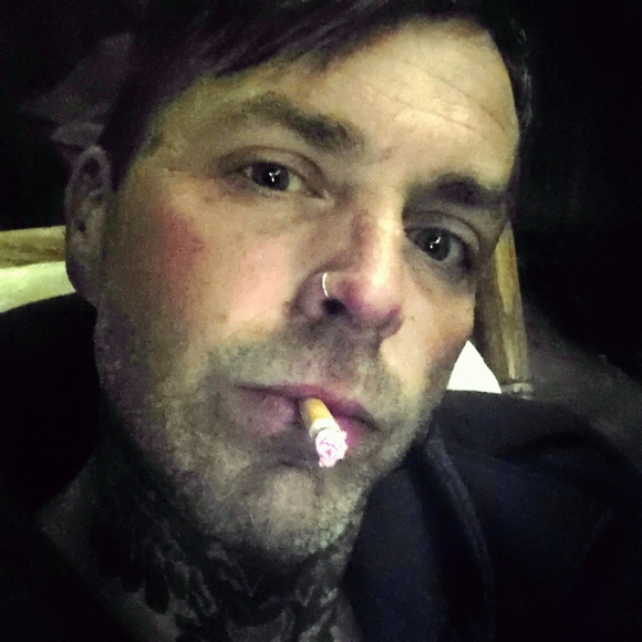 Meet your Posher, Brandon - Picture 1 of 1